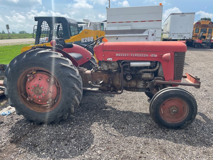 massey-ferguson-65-image-4