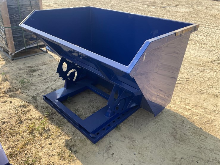 #2522-•-greatbear-self-dumping-hopper-image-1