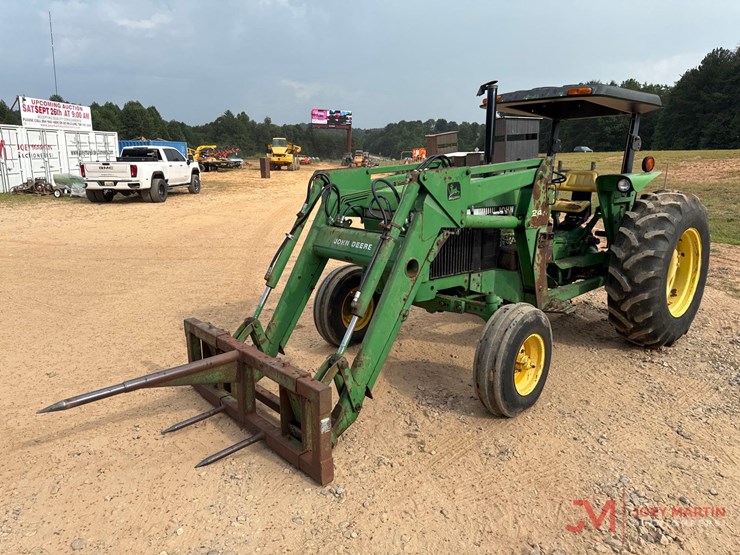 john-deere-2355-image-4
