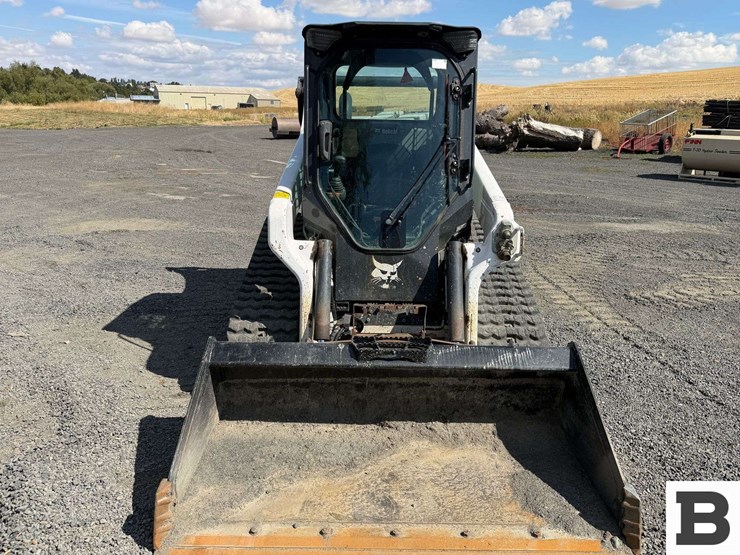 2021-bobcat-t66-image-9