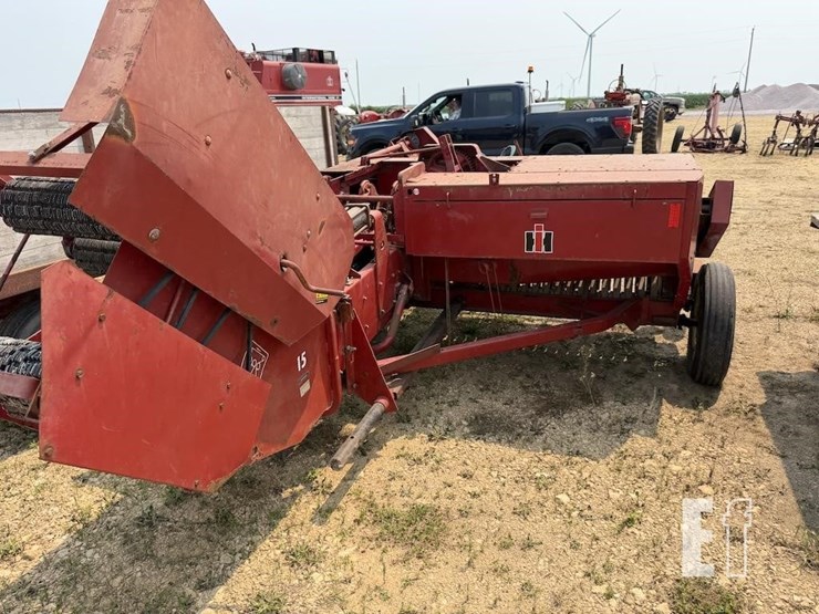 case-ih-425-image-5