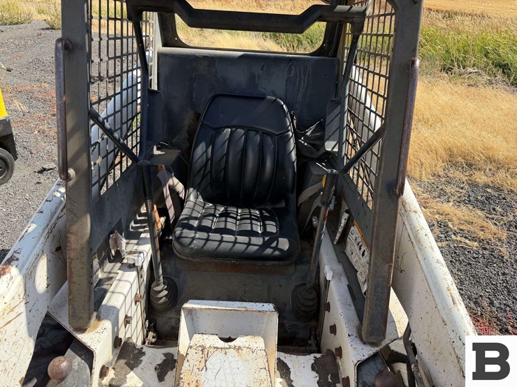 1991-bobcat-743b-image-15