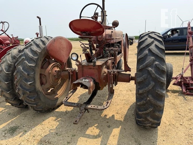 1948-farmall-m-image-5