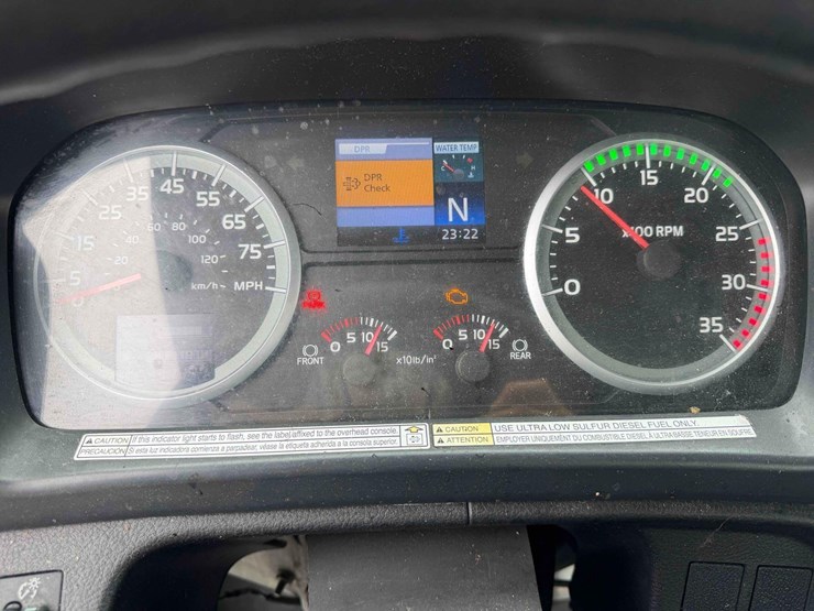 2013-hino-338-image-30
