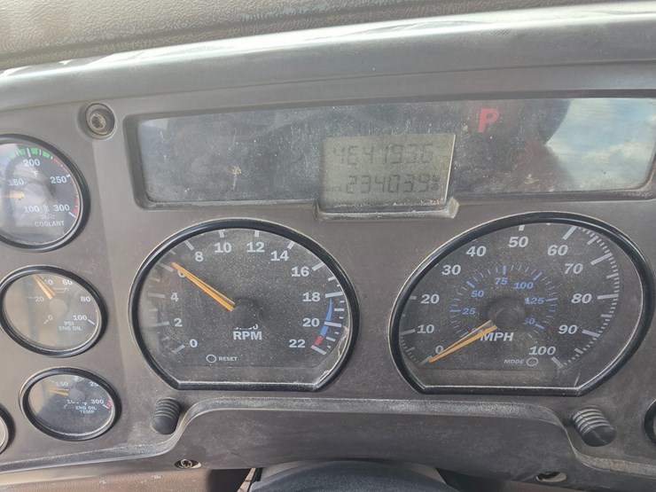 #25405-•-2003-mack-cv713-granite-truck-image-93