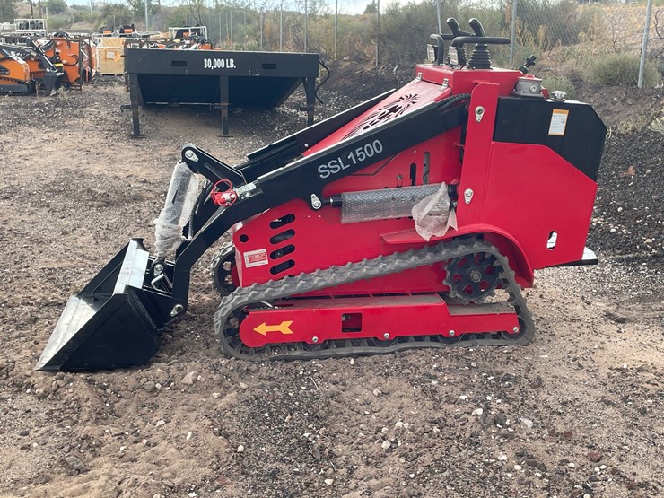 #2035-•-unused-mini-track-skid-steer-loader-image-2