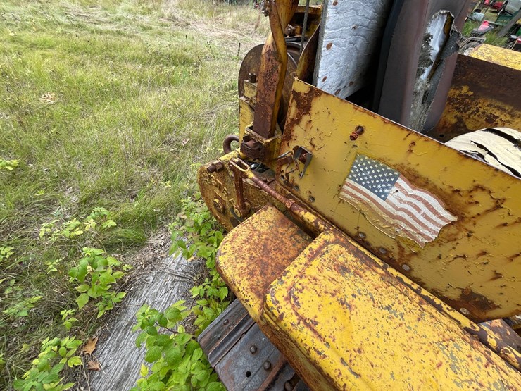 caterpillar-d4-image-38