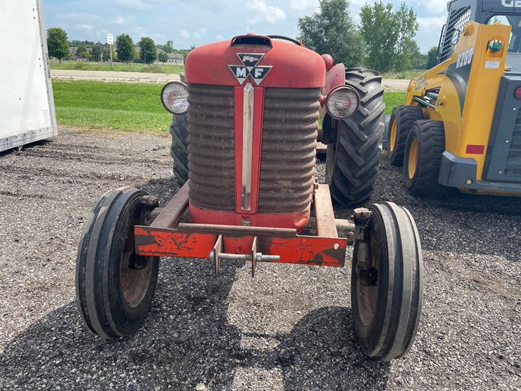 massey-ferguson-65-image-2