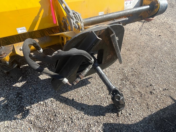 2008-toro-groundsmaster-7210-image-55