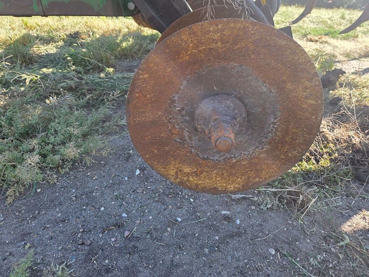 john-deere-714-image-4