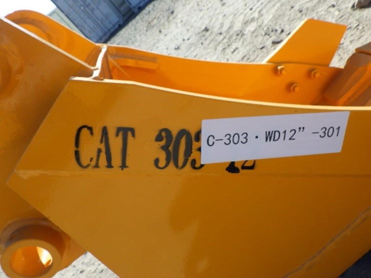 caterpillar-303-image-5