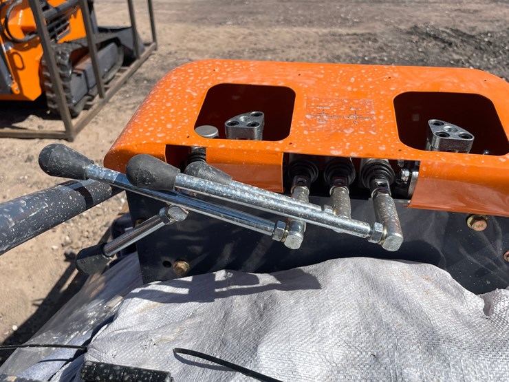 #2033-•-unused-2026-landhonor-mini-excavator-image-28