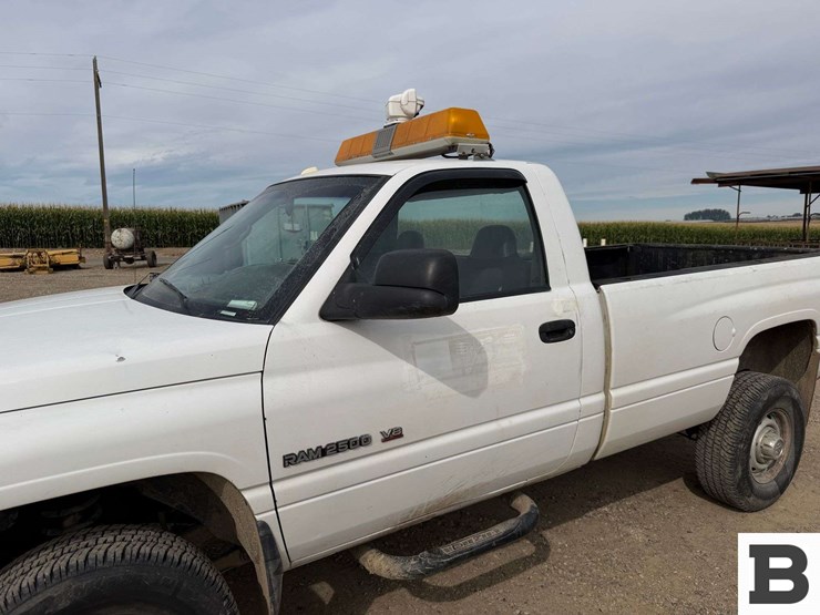 2001-dodge-ram-2500-image-10