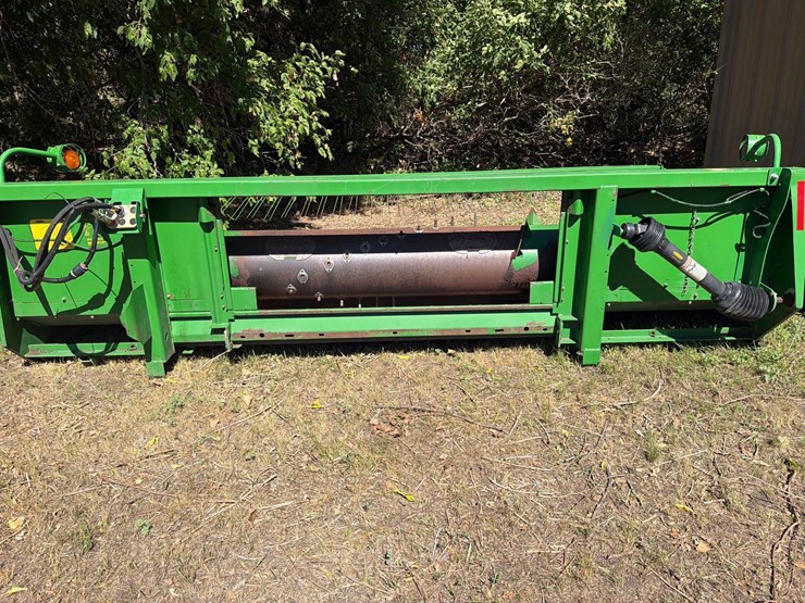 john-deere-914-header-image-8