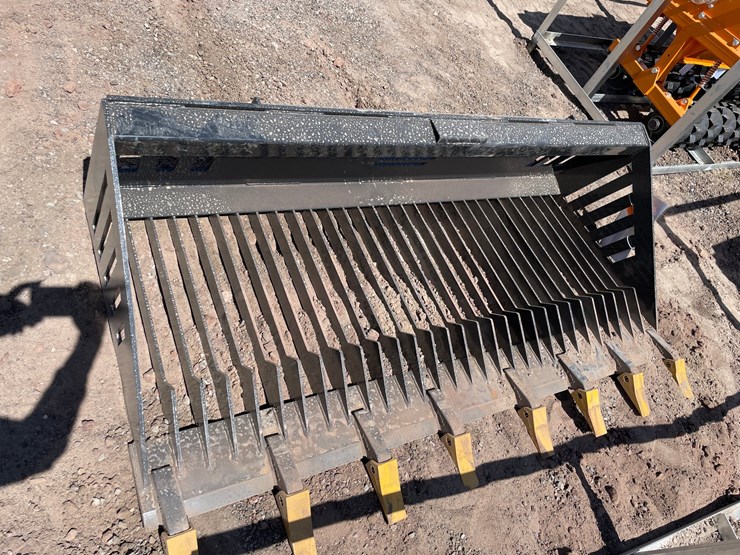 #2412-•-unused-2026-landhonor-skid-steer-rock-bucket-attachment-image-1