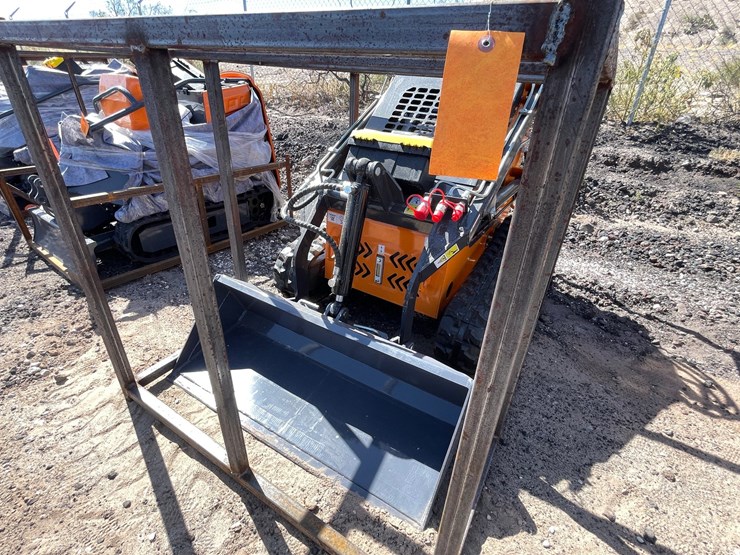 #2068-•-unused-2026-landhonor-mini-skid-steer-loader-image-15