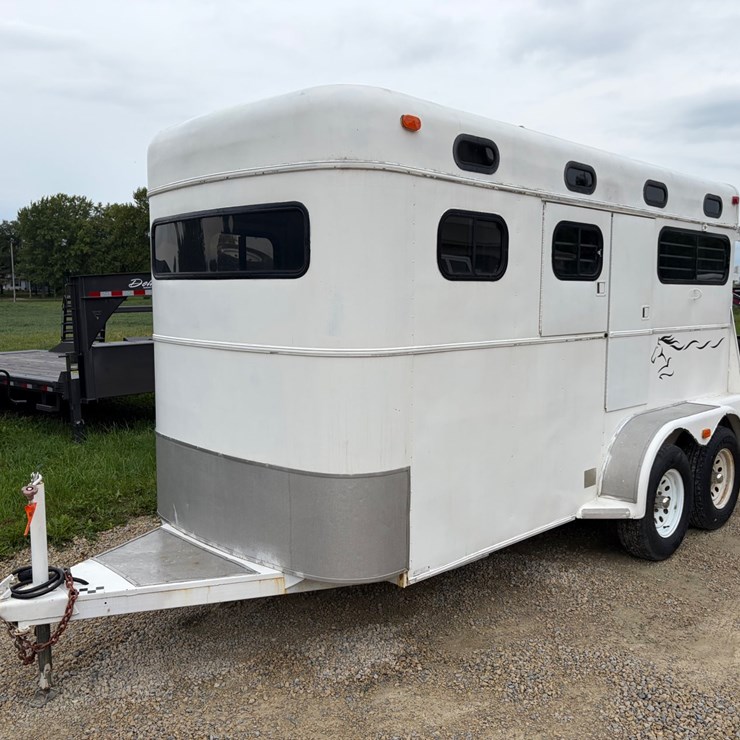 #710 • 1996 Kiefer 2 Horse Bumper Pull Trailer (Has WI Title)(Helenville, WI)
