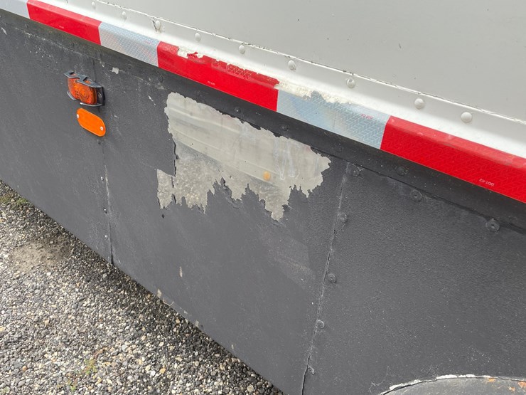 #2840-•-1987-roadmaster-5th-wheel-enclosed-trailer-(has-wi-title)-image-30