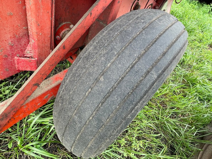 #2972-•-imc-595-roller-baler-image-19