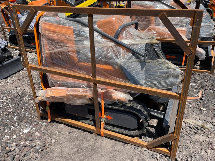 #2031-•-unused-2026-landhonor-mini-excavator-image-23