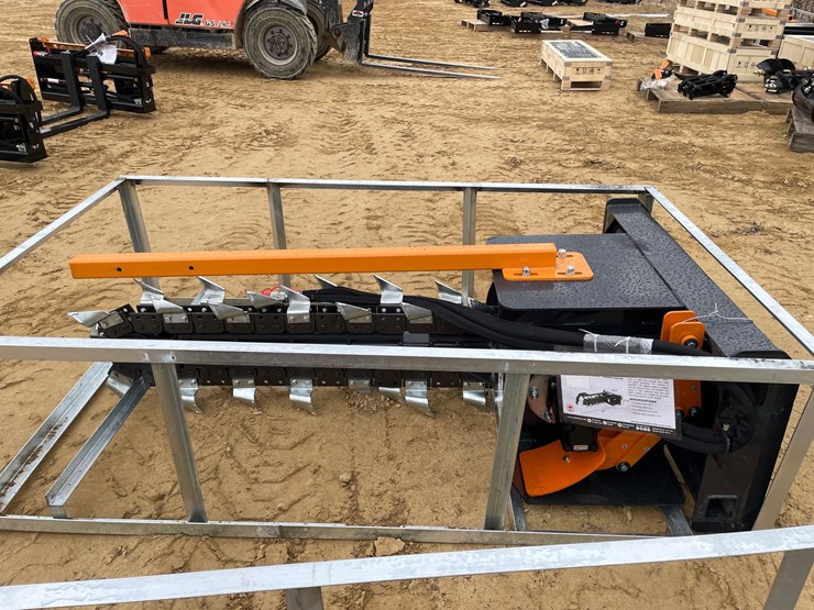 #2541-•-new-wolverine-skid-steer-trencher-image-7