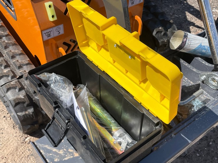 #2067-•-unused-2026-landhonor-mini-skid-steer-loader-image-25