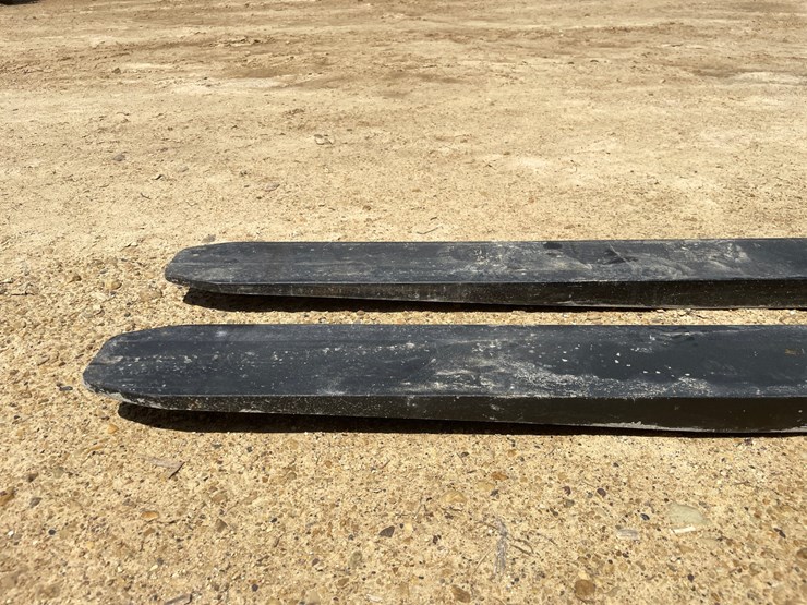 #2219-•-kivel-3,500-lbs.-48"-pallet-forks-image-9