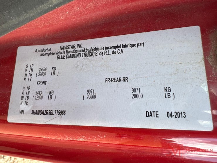 2014-international-durastar-4400-image-38