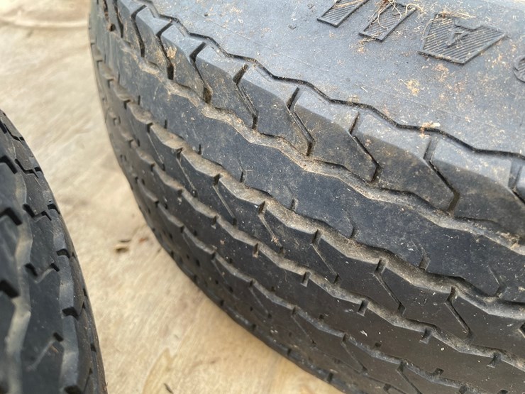 #5088-•-(2)-sure-trail-st-tires-image-5