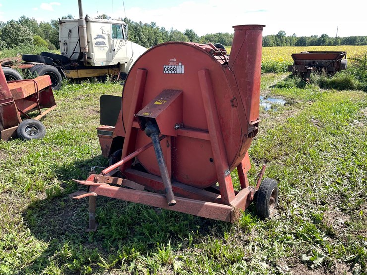 case-ih-600-image-1