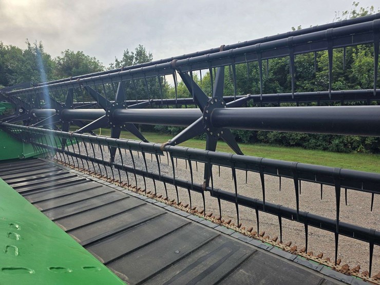 2011-john-deere-640fd-image-32