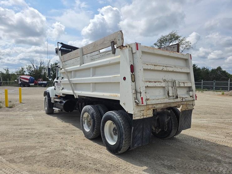 #25405-•-2003-mack-cv713-granite-truck-image-10