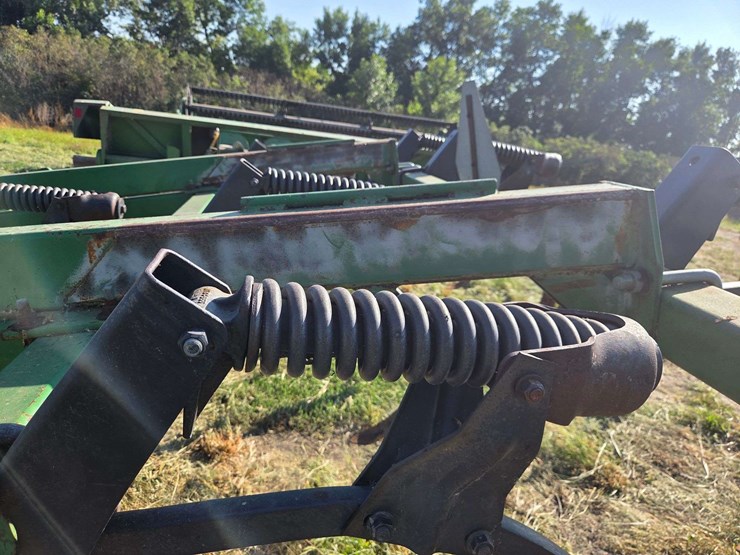 john-deere-714-image-6