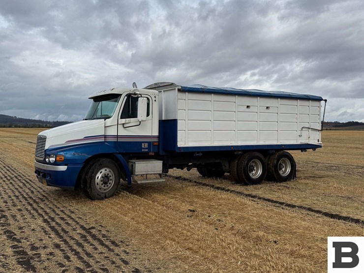 1997-freightliner-fl80-image-1