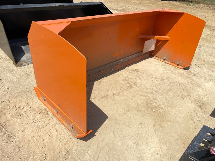 #2244-•-new-84"-skid-steer-snowpusher-attachment-image-3
