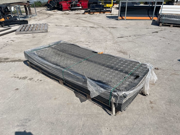 #6304-•-(15)-ground-protection-mats-(chilton,-wi)-image-1