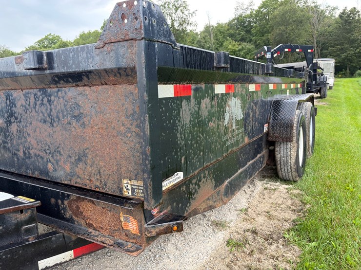 2019-axle-dump-trailer-image-10