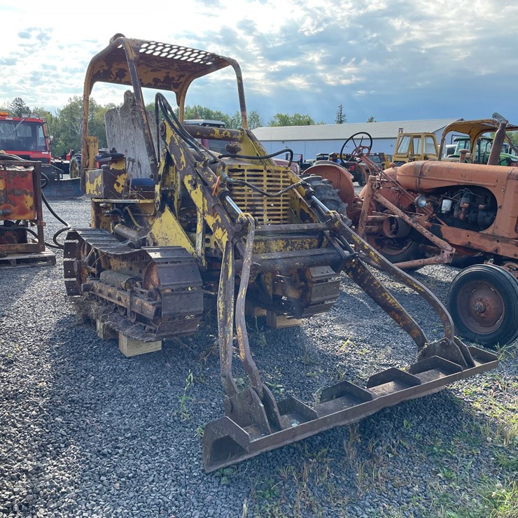 #119 • TerraTrac GT-30 Track Loader (Mason, WI)