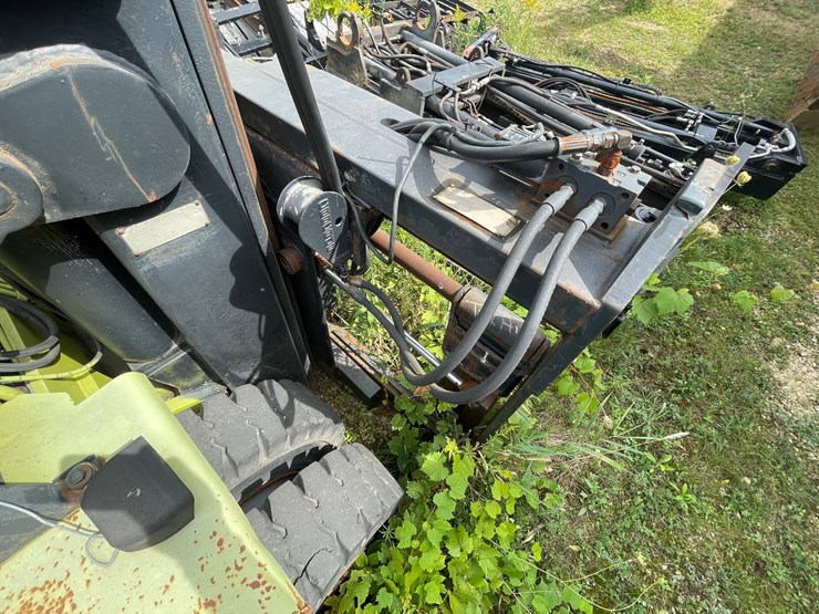 #135-•-clark-forklift-(shawano,-wi)-image-34