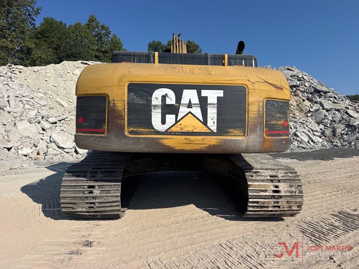 2006-caterpillar-324dl-image-9