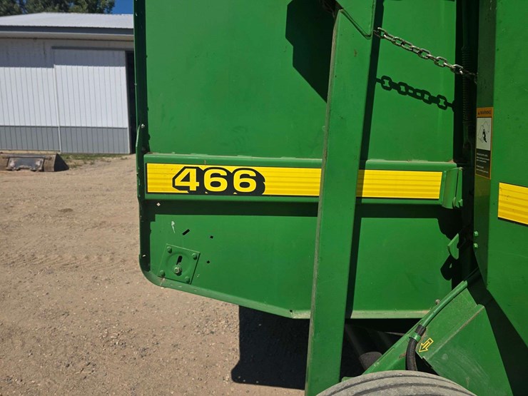 1998-john-deere-466-image-26