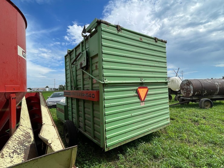 #2975-•-owatonna-540-stacker-image-7