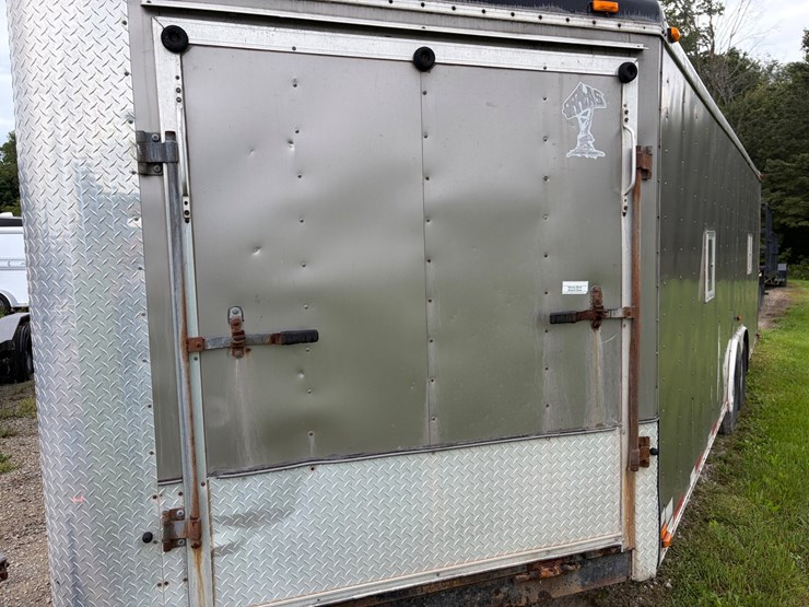 #712-•-2006-atlas-combo-tandem-axle-enclosed-trailer-(has-wi-title)(helenville,-wi)-image-8