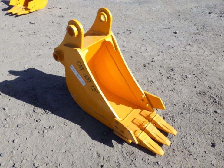 caterpillar-307-image-1