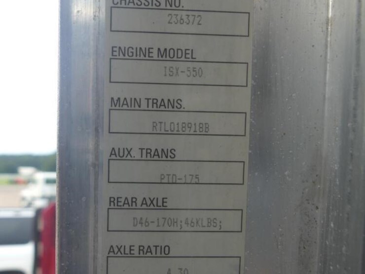 2009-kenworth-t800-image-22