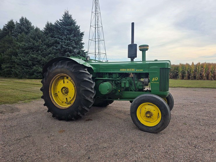 1955-john-deere-80-image-8