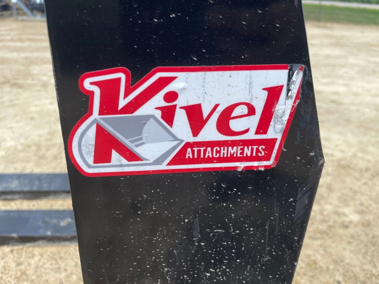 #2226-•-kivel-3,500-lbs.-48"-pallet-forks-image-20