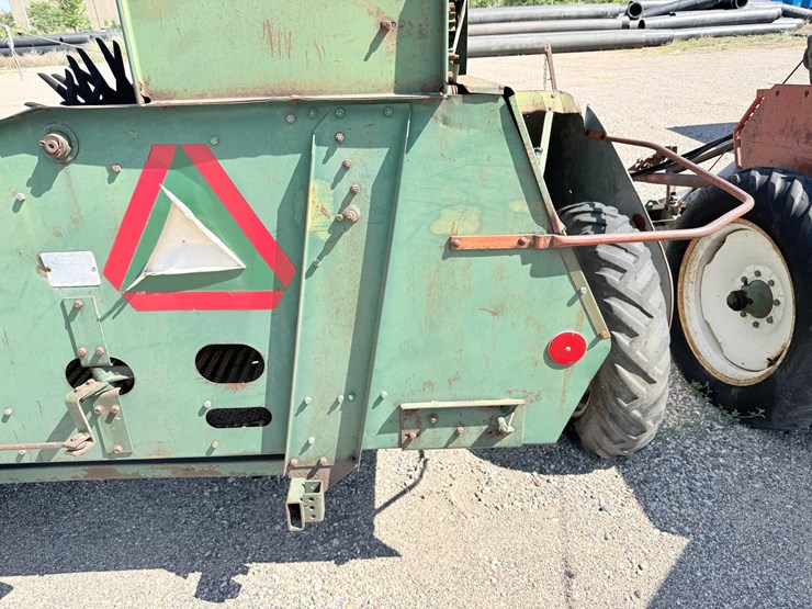 #620-•-new-idea-corn-picker-(rogers,-mn)-image-29