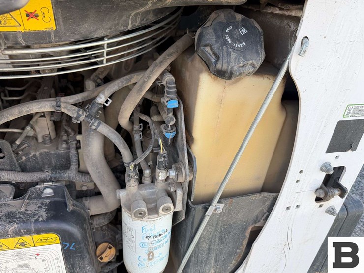 2021-bobcat-t66-image-31