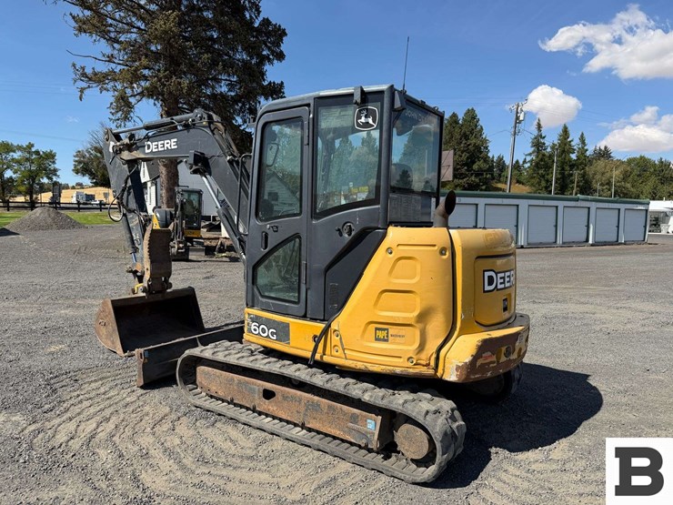 2016-deere-60g-image-4